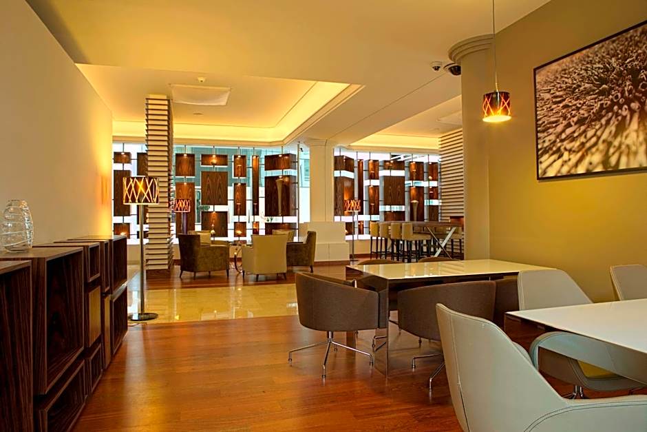 AC Hotel by Marriott Ambassadeur Antibes - Juan les Pins