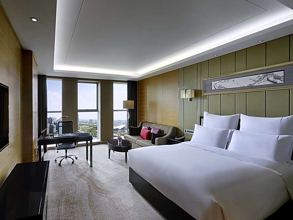 Pullman Wuxi New Lake Hotel