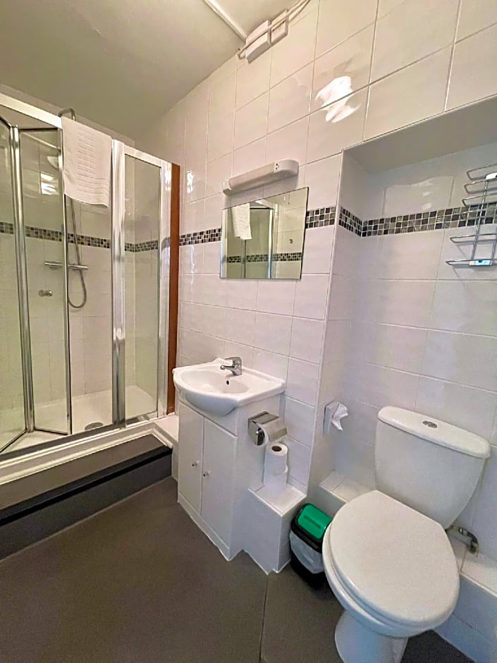 The Crown And Cushion