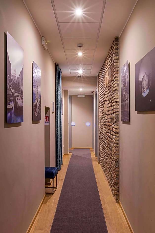 Giuturna Boutique Hotel