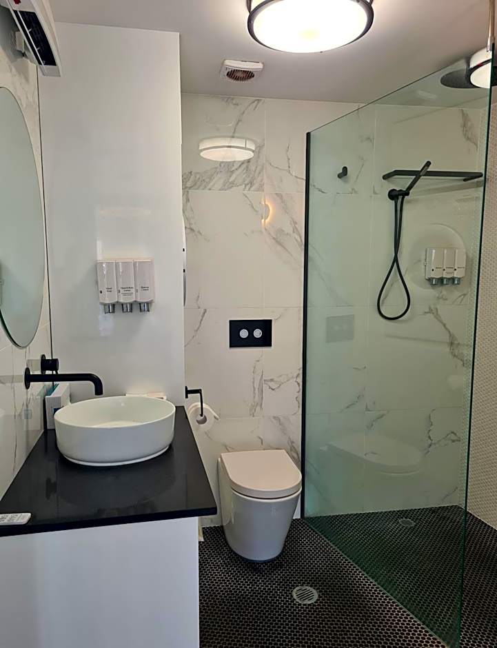 Madison Tower Mill Hotel