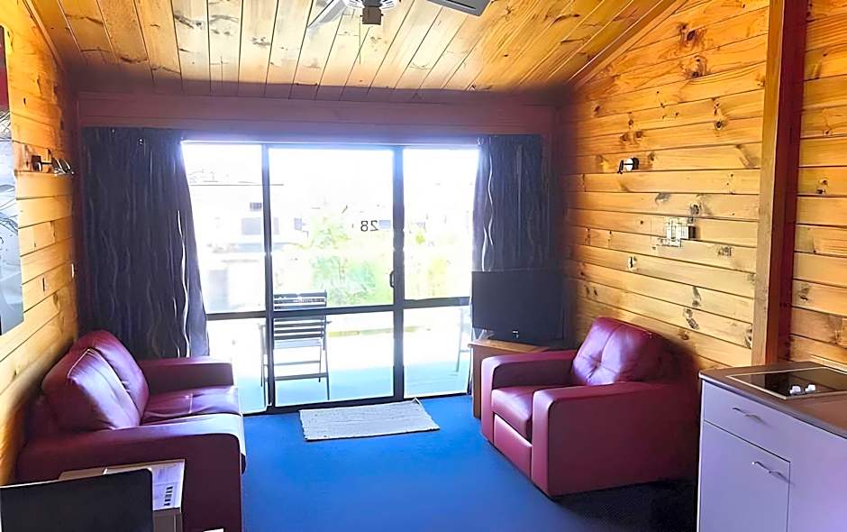 Bounty Motel