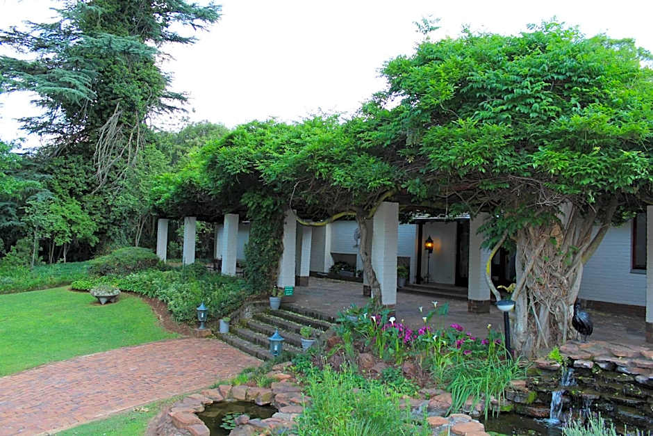 Whispering Pines Country Estate