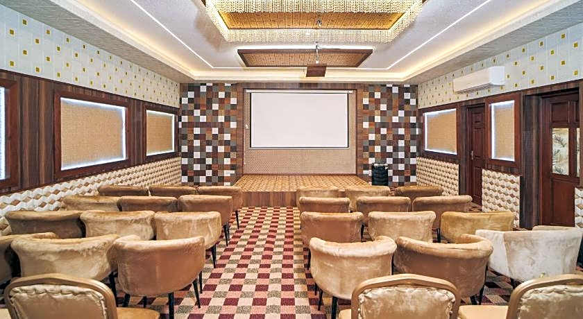 HOTEL BUROOJ