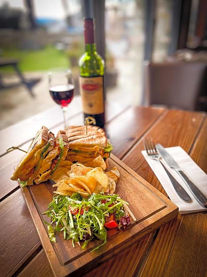 The Balavoulin - Pub with Rooms