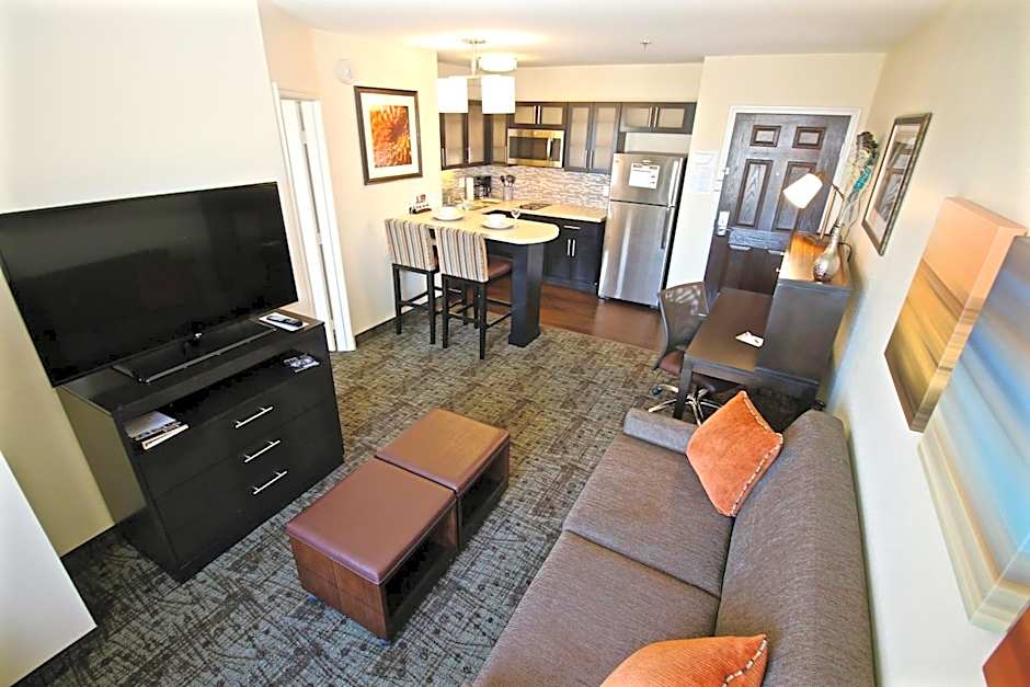 Staybridge Suites Bismarck By IHG