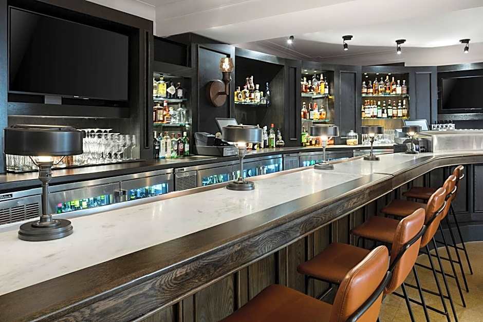 Hotel LeVeque, Autograph Collection by Marriott