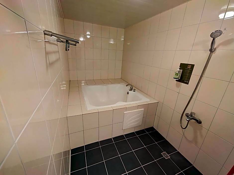 Hub Hotel Chiayi