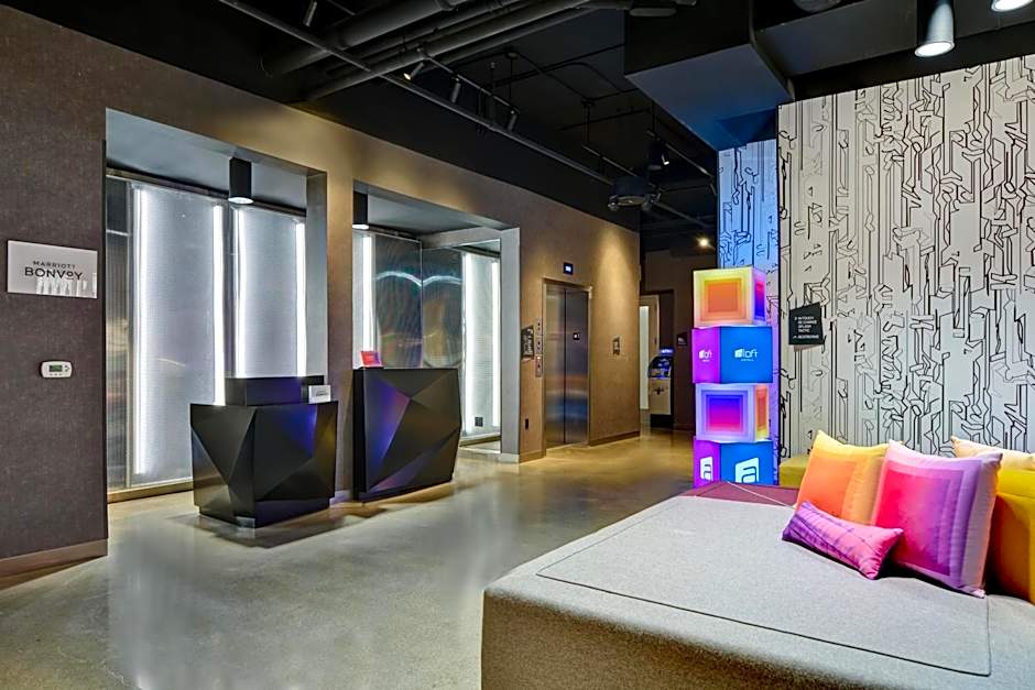 Aloft Secaucus Meadowlands