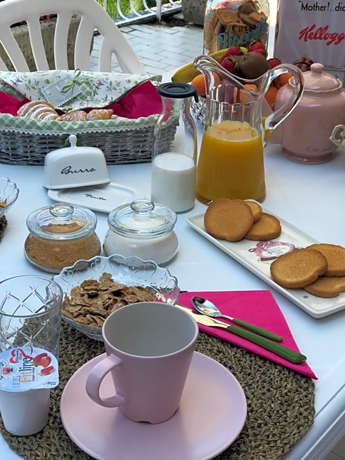 Villa House and Garden B&B