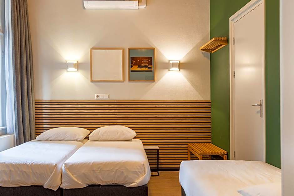 Weber Hotel