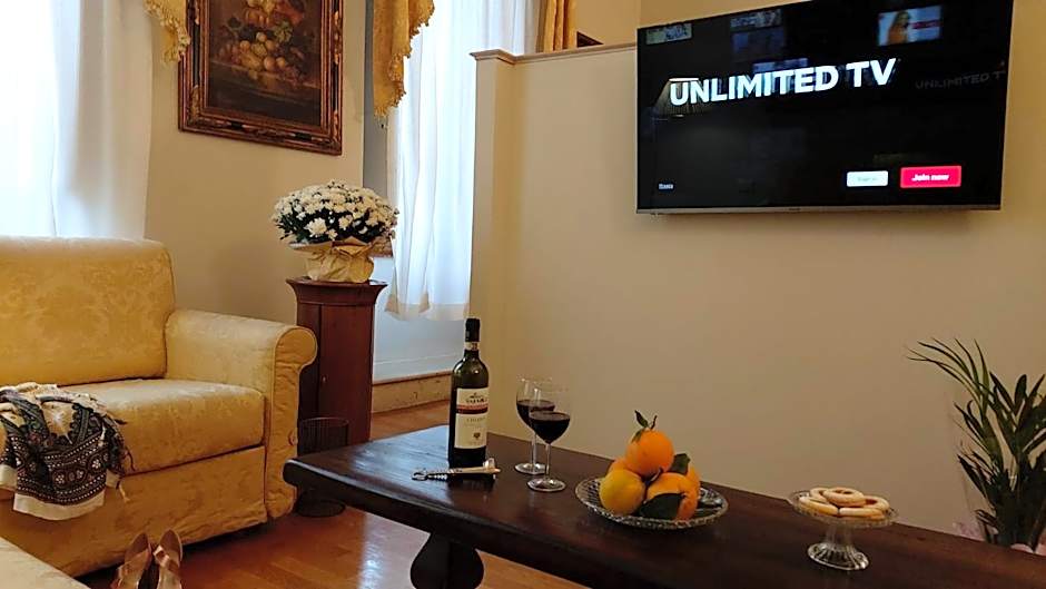 Tornabuoni La Petite Suite