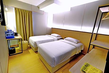 Premium Superior Twin Room