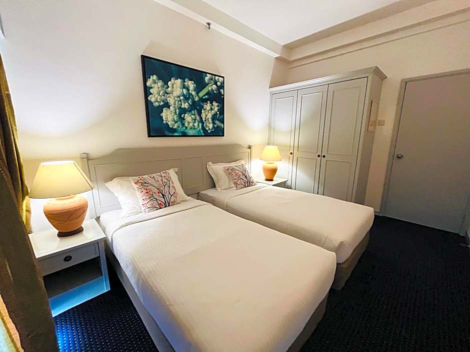 Paradise by the Sea in Penang by Veron at Rainbow Paradise