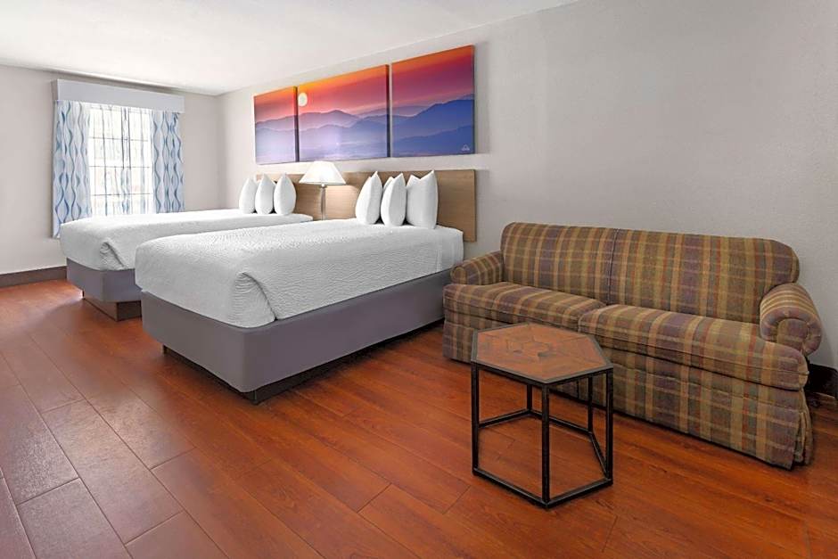 Days Inn by Wyndham Americus