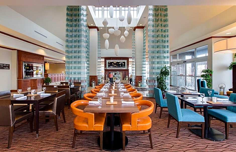 Hilton Garden Inn Naperville Warrenville