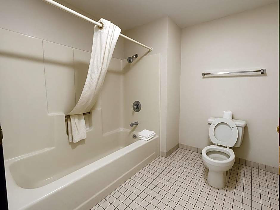 Great Lakes Inn Mackinaw City