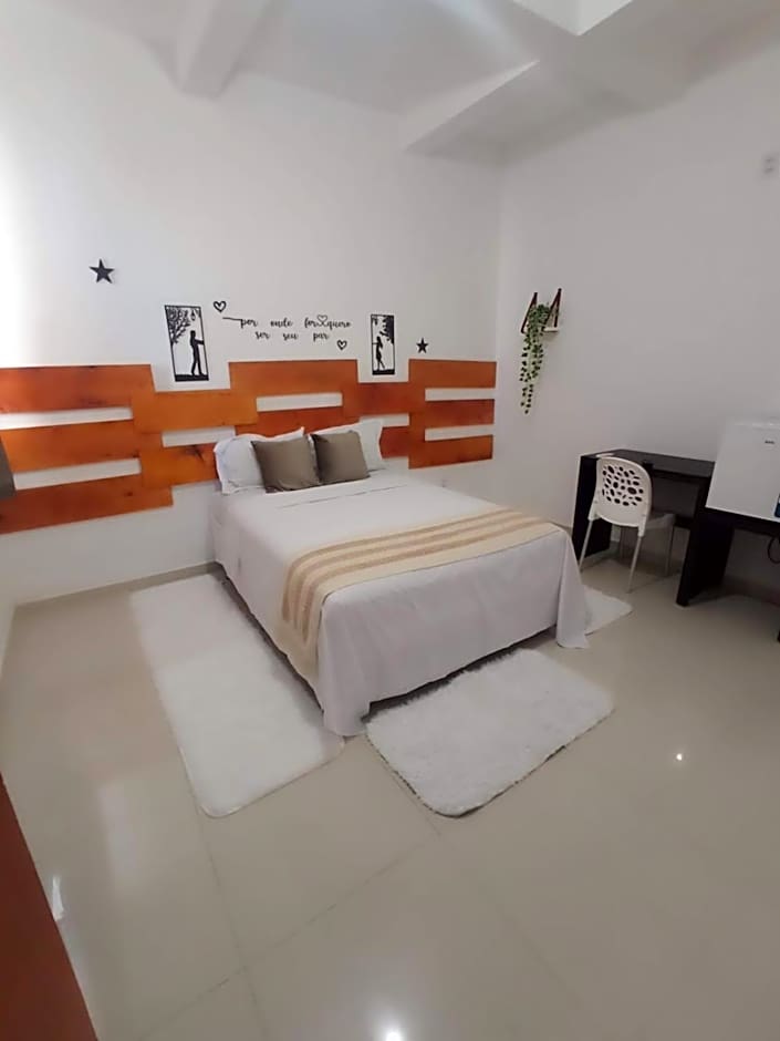 Central Palace Hotel