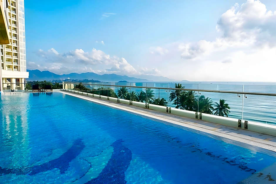 Photo 1 of 68 of Havana Nha Trang Hotel