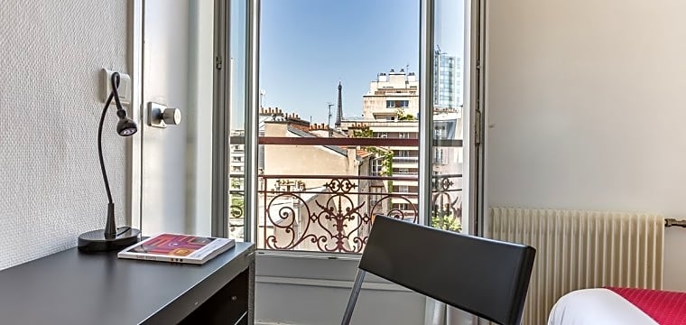 The Originals City, Hotel Lecourbe, Paris Tour Eiffel (Inter-Hotel)