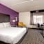 La Quinta Inn & Suites by Wyndham Atlanta Roswell