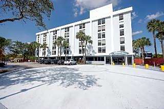 B&B Hotel Miami Airport