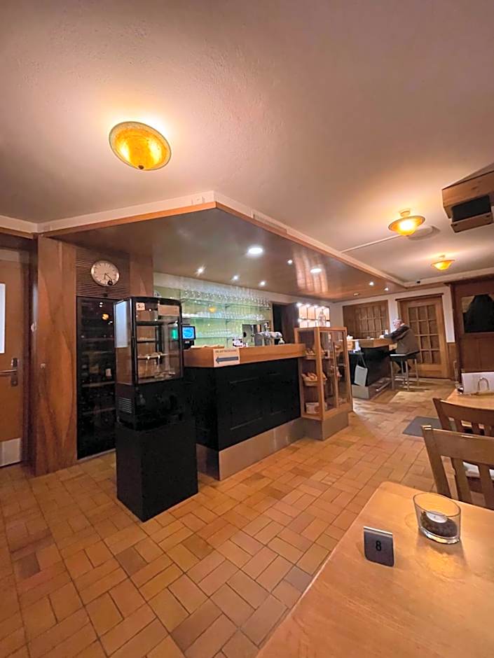 VISPERBLICK 24-7 Parkplatz und Frühstück inkl