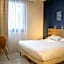Brit Hotel Saint Malo  Le Transat