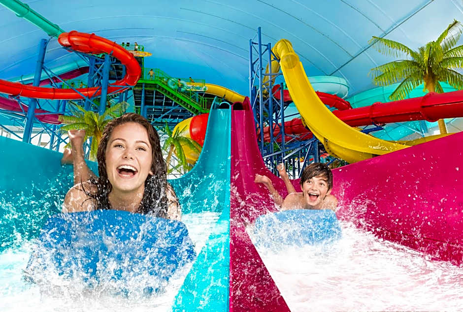 Skyline Hotel & Waterpark