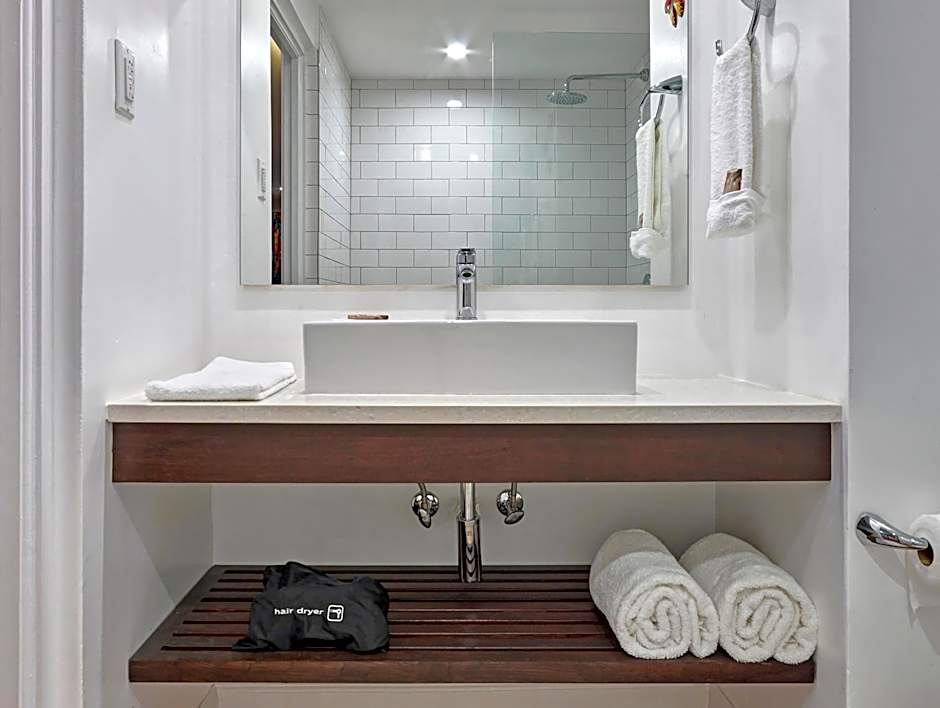 Butterfly Beach Hotel