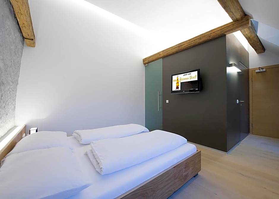 Appartement-Hotel GH Zum Goldenen Schiff