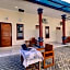 OYO Life 92838 Kost Ibu Surya