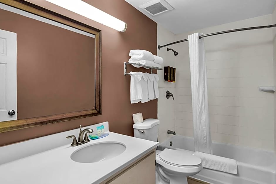 The Northshore Hotel