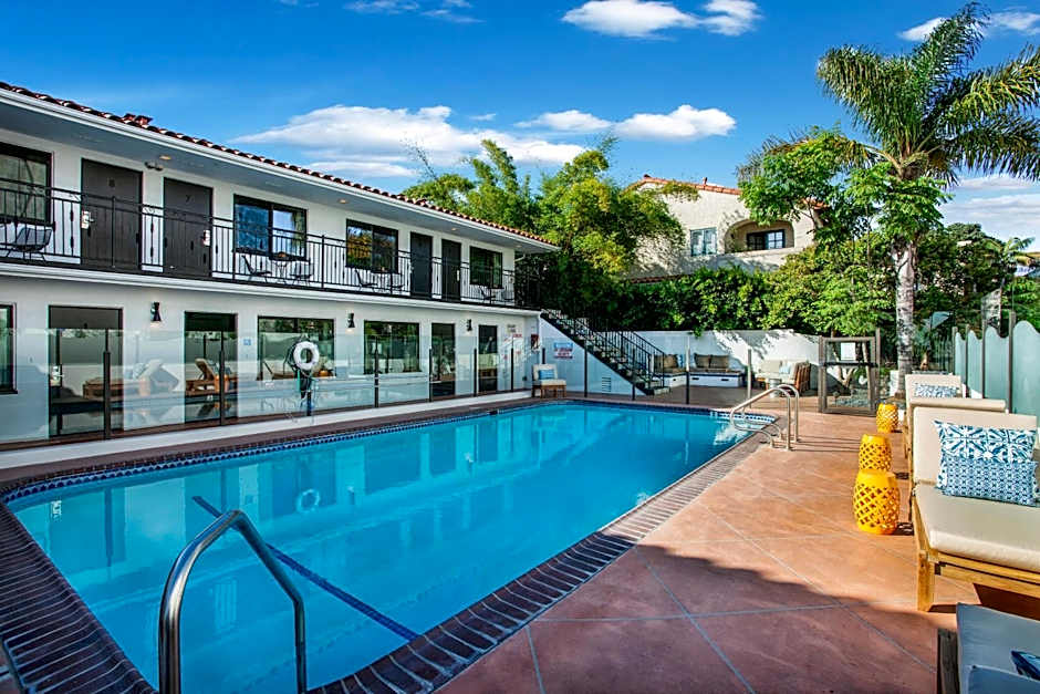 Blue Sands Inn, A Kirkwood Collection Property
