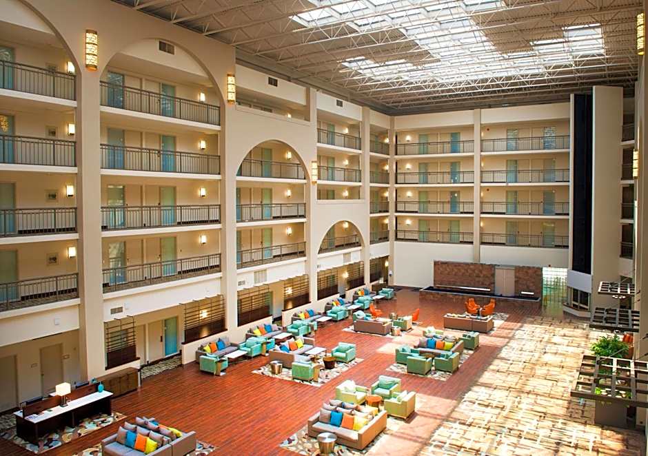 Embassy Suites by Hilton Cincinnati Northeast Blue Ash