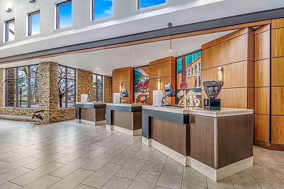 Embassy Suites By Hilton Detroit Metro Airport