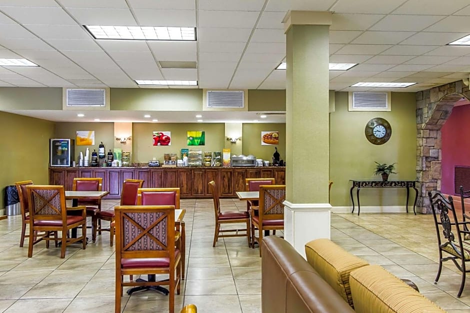 Quality Inn Opelika - Auburn