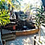 Laletsa Lodge
