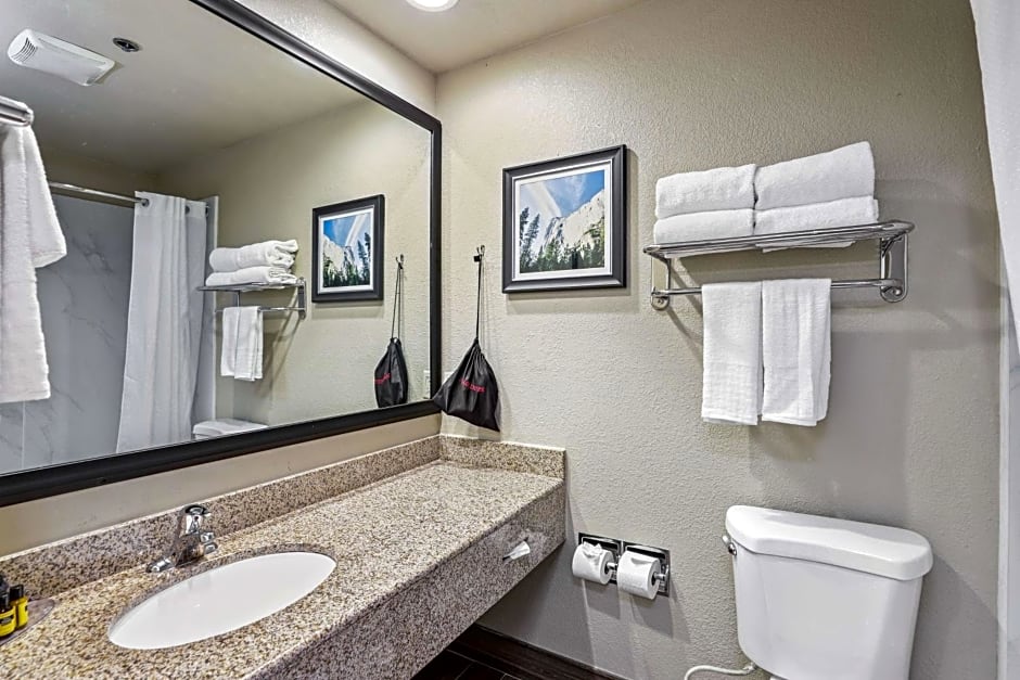 Best Western Plus Sonora Oaks Hotel & Conference Center