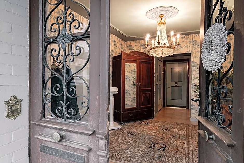 Art Deco Villa Mon Abri BnB