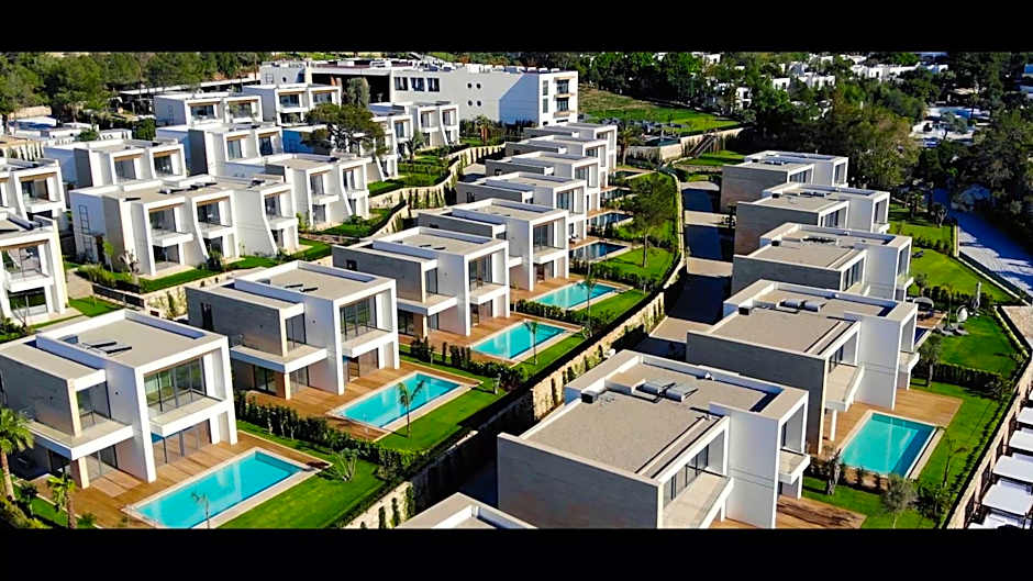 The Norm Collection Door'a Bodrum