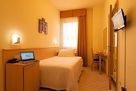 Comfort Single Room