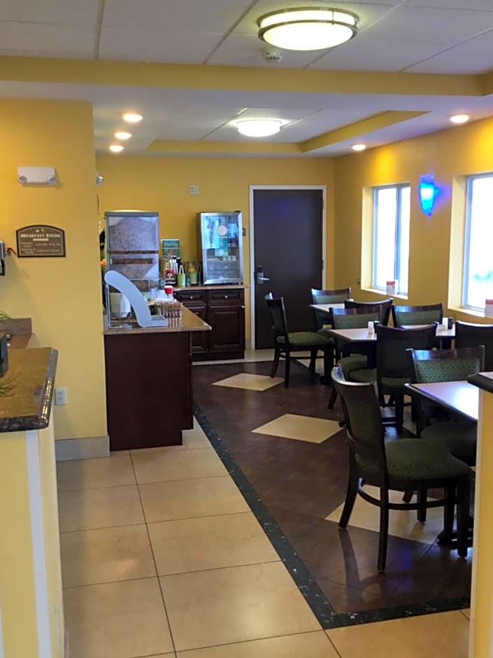 Quality Inn & Suites Glenmont - Albany South