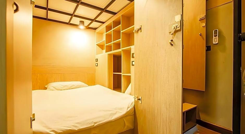 44 Room Rama 3