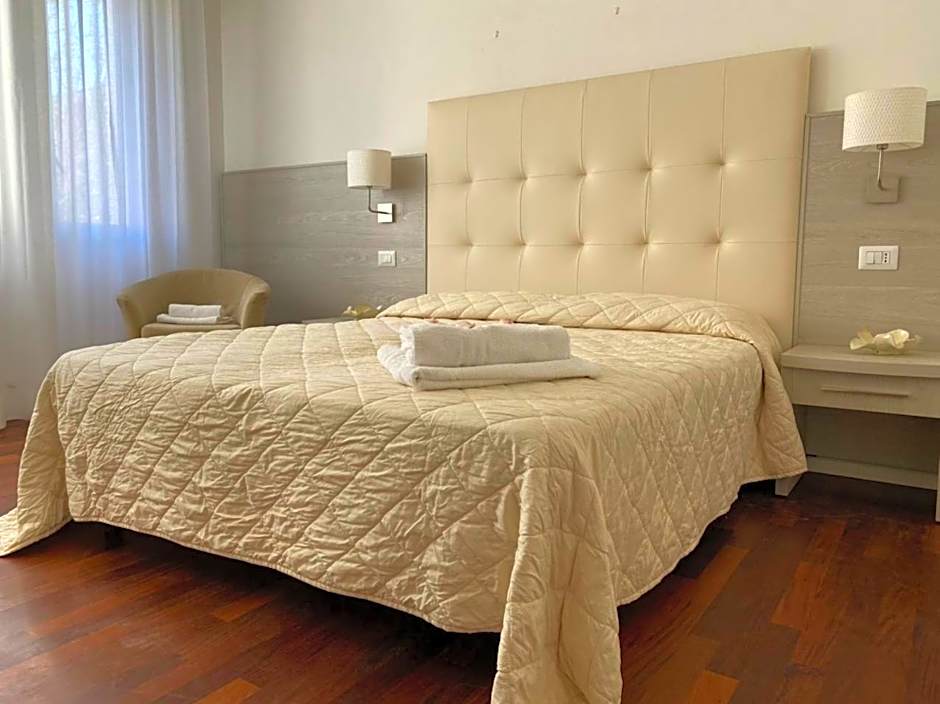 Villa Alda Suites & Rooms