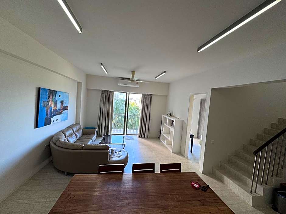 BY THE SEA - Penthouse 3 bedroom