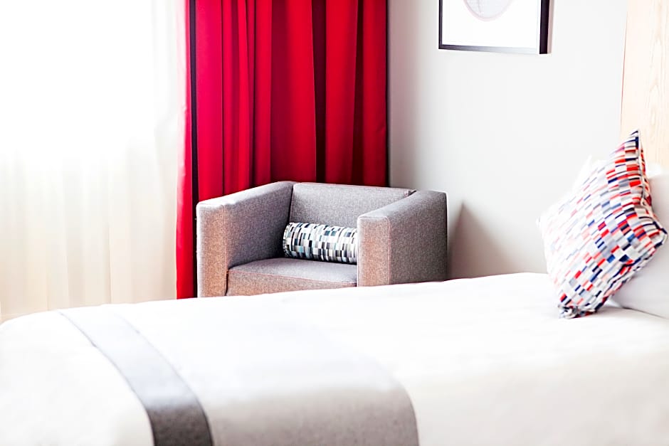 Photo 1 of 2 of Standard 2 Twin Beds