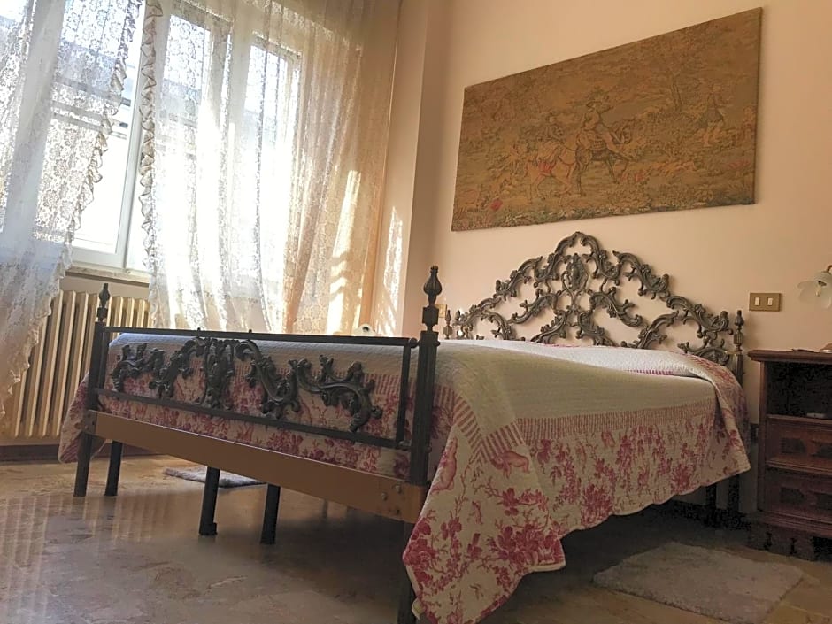 La Lanterna Di Lida E Beppe – Pisa, MN