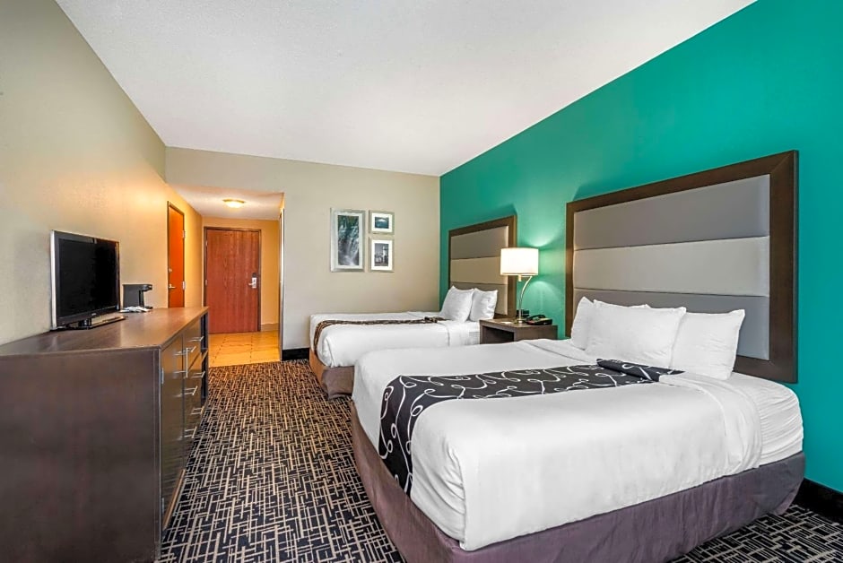 La Quinta Inn & Suites by Wyndham Batavia