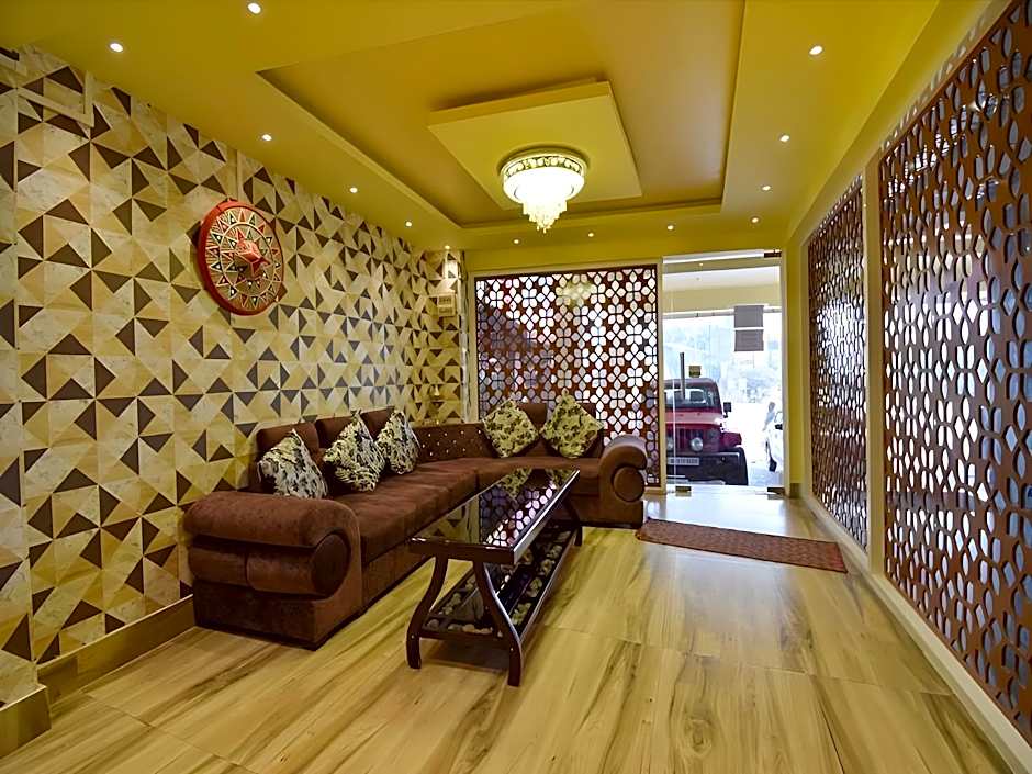 FabHotel Red Rose - Nr. IIT Guwahati